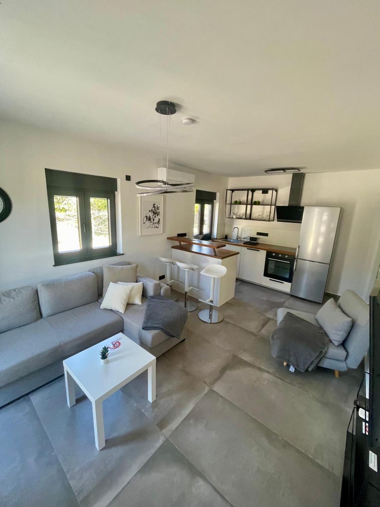 Enna Apartment C Perfect Location Medulin Bagian luar foto
